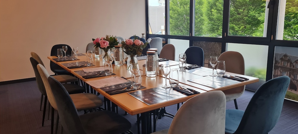 deltour hotel rodez bourran