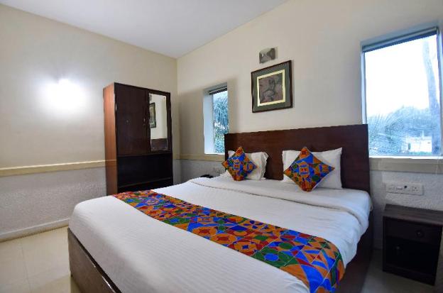 gulmohar cottages