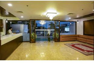 hotel the agra grande