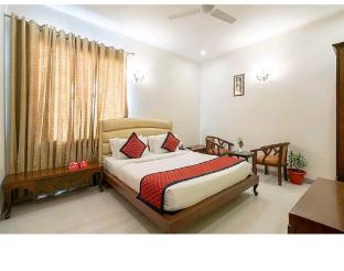 hotel the agra grande