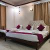 hotel the agra grande