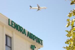 lenora airport hotel