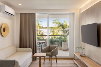 wyndham santa marta aluna beach