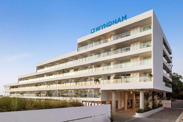 wyndham santa marta aluna beach