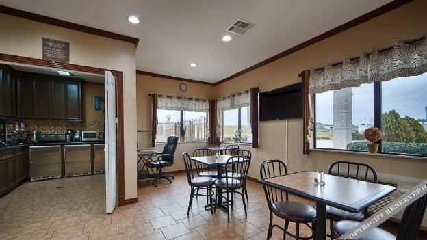 days inn by wyndham navasota