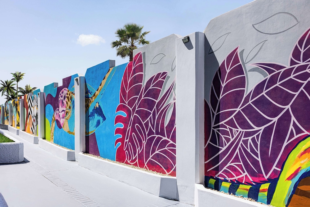 brickell bay beach resort aruba trademark by wyndham