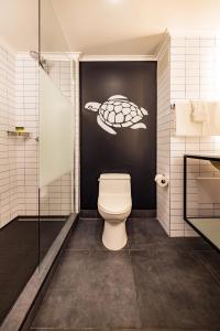 brickell bay beach resort aruba trademark by wyndham