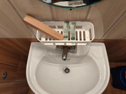 hotel vetrivel international by browntree resorts