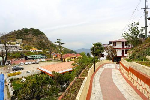 capital o 3639 hotel pioneer