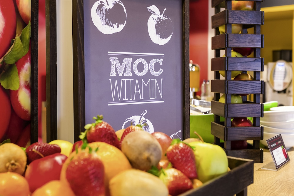 ibis warszawa ostrobramska