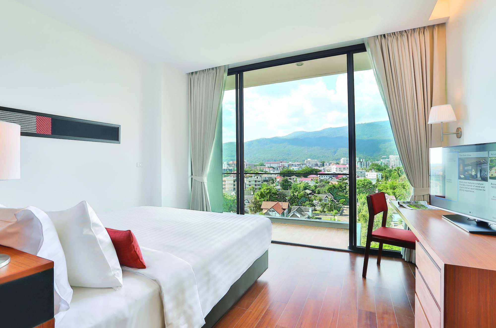 eastin tan hotel chiang mai