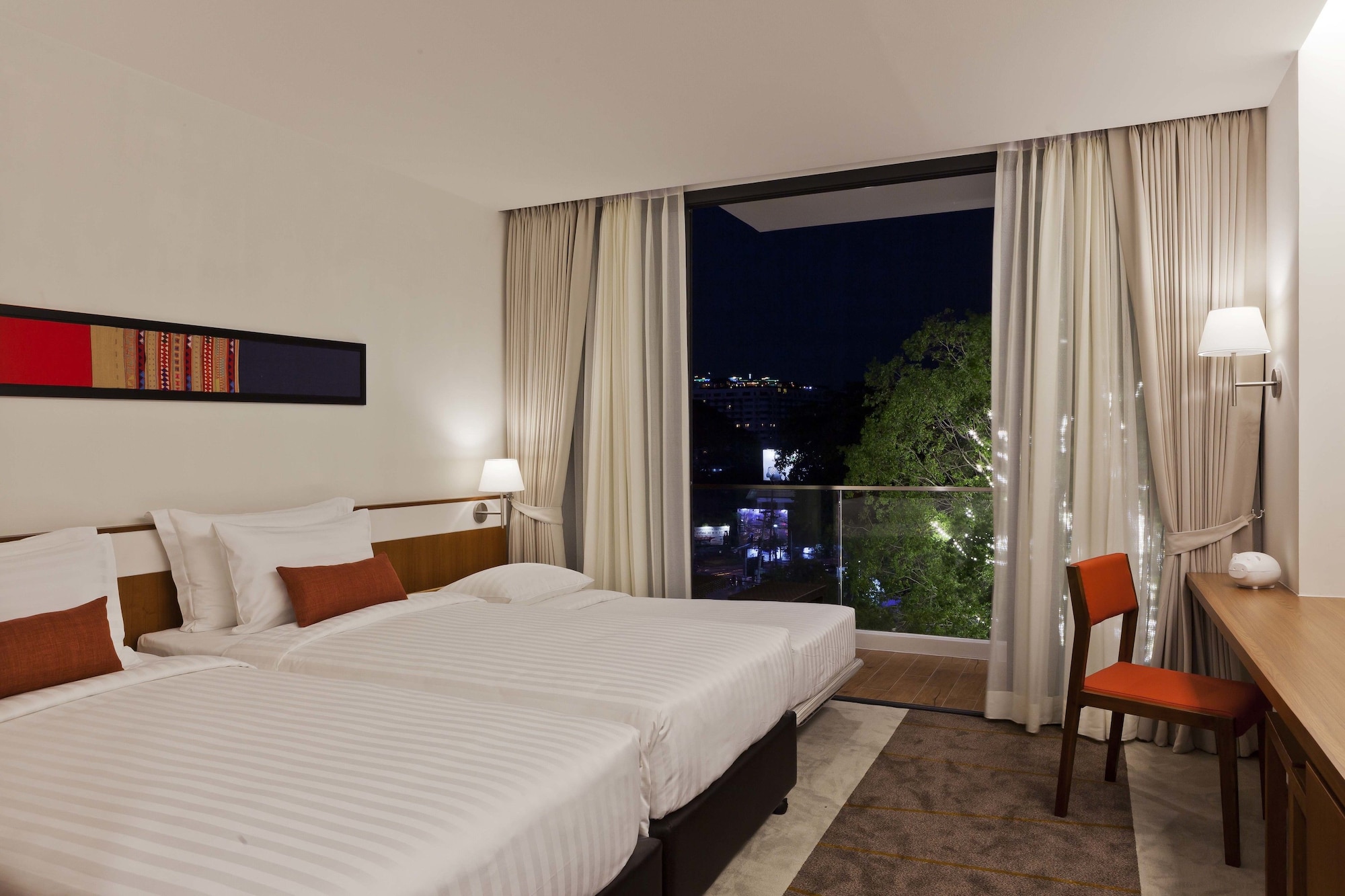 eastin tan hotel chiang mai