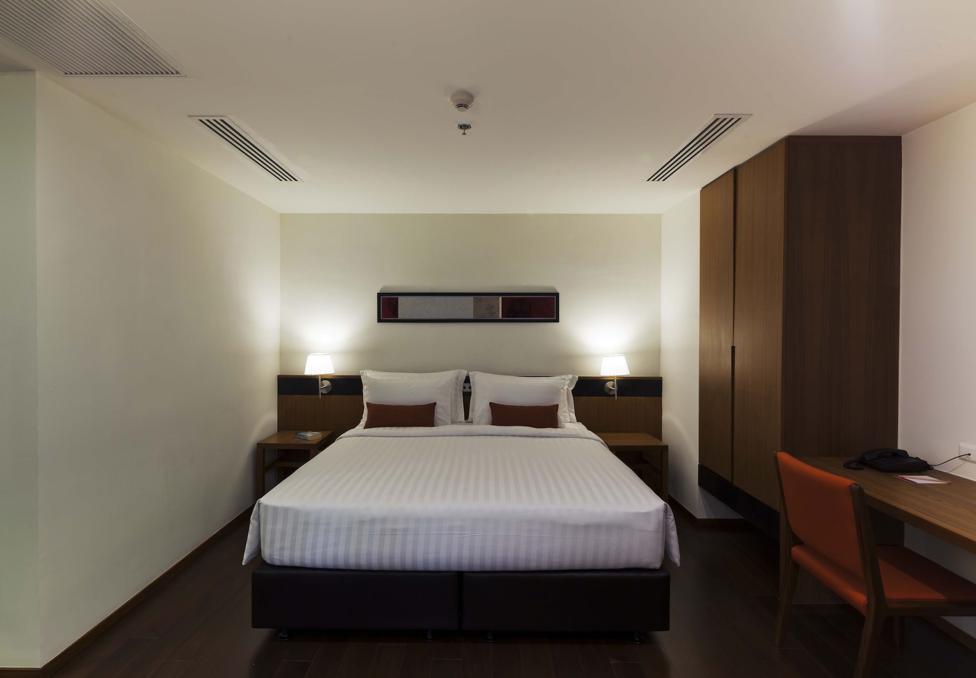 eastin tan hotel chiang mai