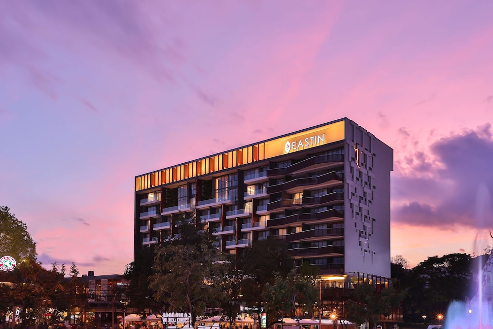 eastin tan hotel chiang mai