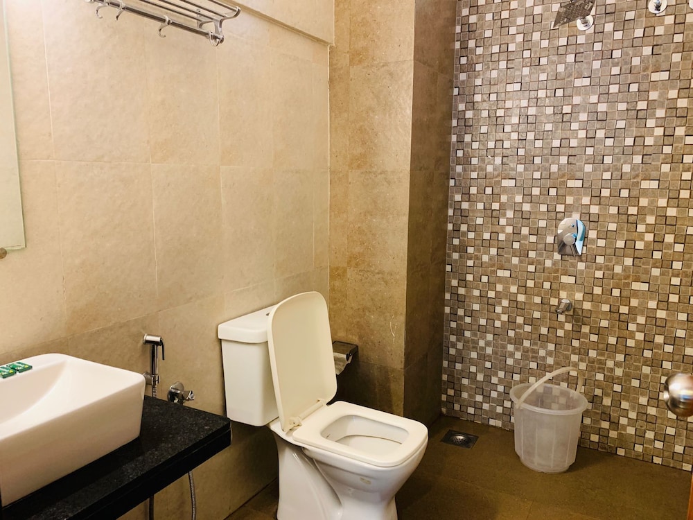 hotel miramar miramar beach goa