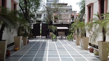 enkay residency v block cyber city