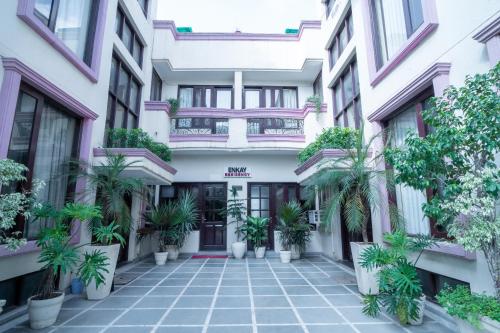 enkay residency v block cyber city