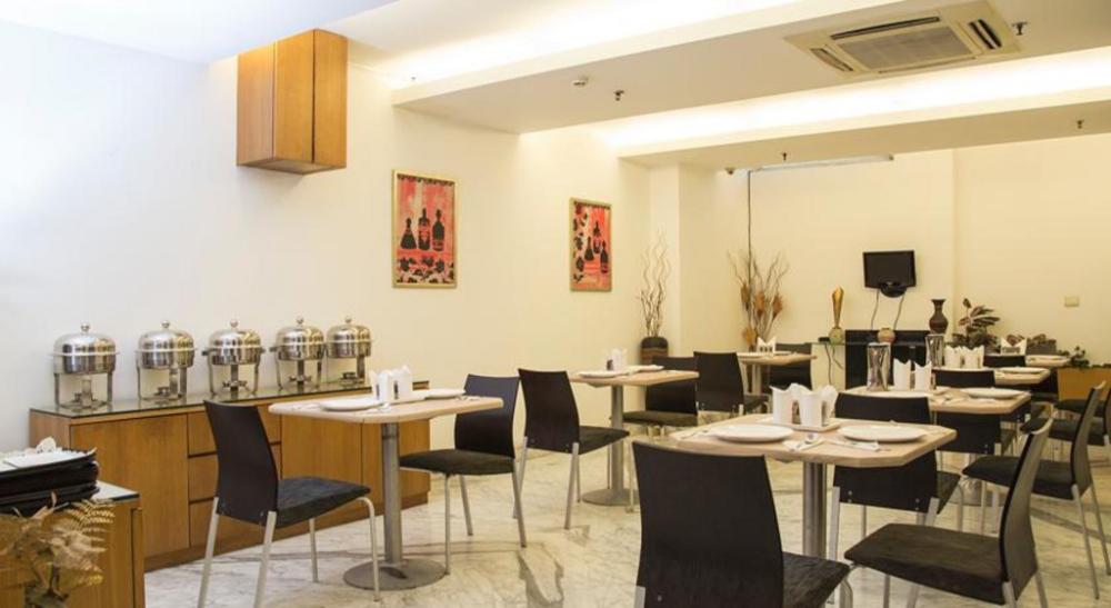 crs inn a premium homestay near cyber hub