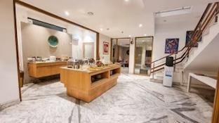 crs inn a premium homestay near cyber hub