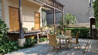 crs inn a premium homestay near cyber hub