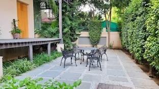 crs inn a premium homestay near cyber hub