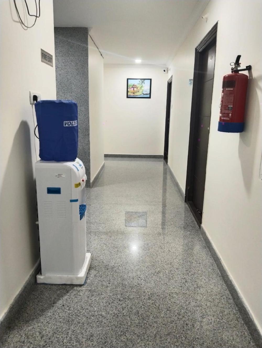 residence retreat service apartments