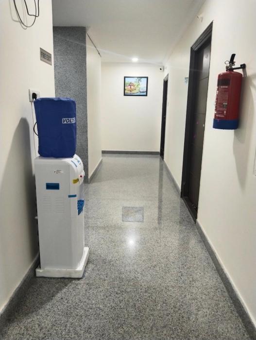 residence retreat service apartments