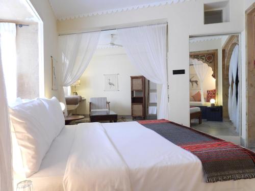 the stepwell hotel