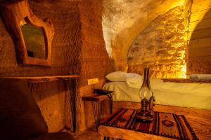 snora cave hotel