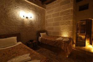snora cave hotel
