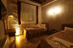 snora cave hotel