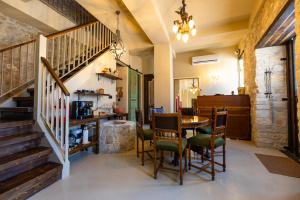 void hotel urla