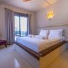 void hotel urla