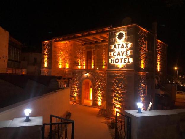 atax cave hotel