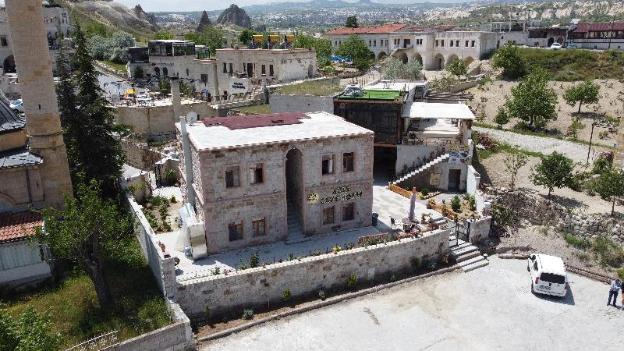 atax cave hotel