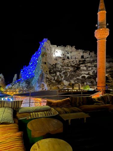 atax cave hotel