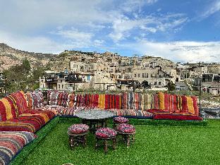 atax cave hotel
