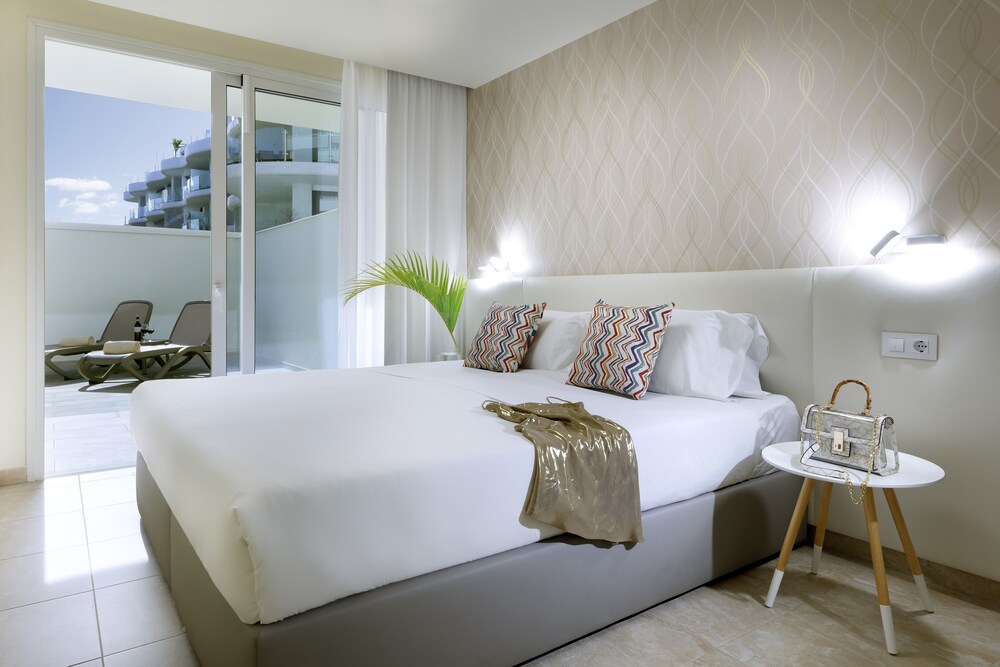 marinell collection palm mar apartments