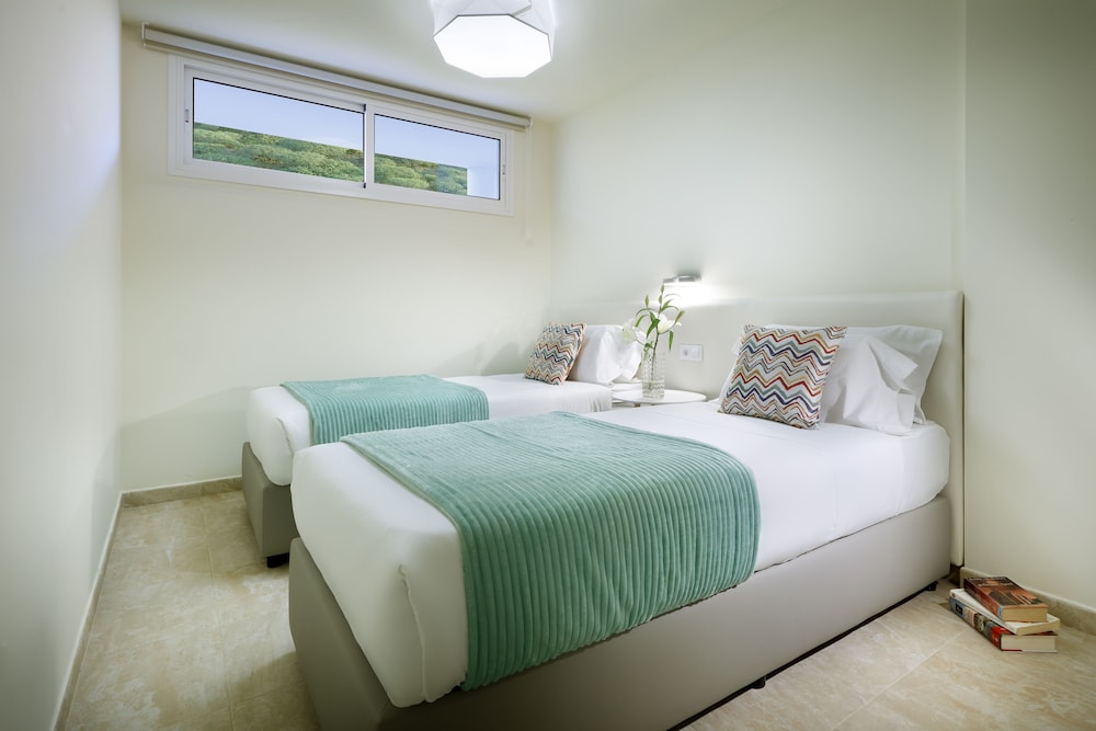 marinell collection palm mar apartments