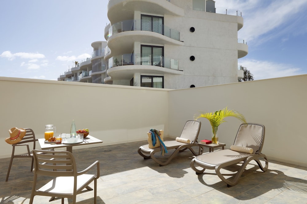 marinell collection palm mar apartments