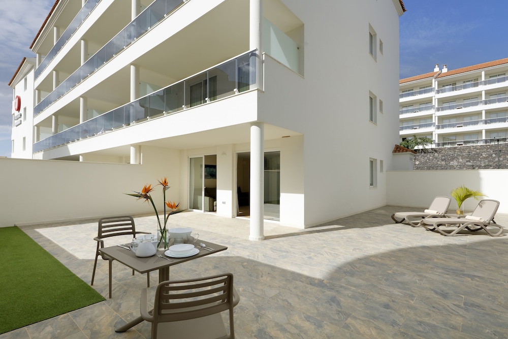marinell collection palm mar apartments