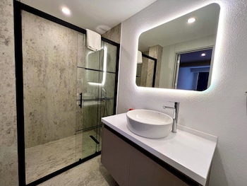 coastline boutique hotel