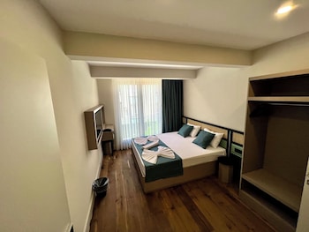 coastline boutique hotel