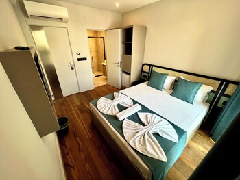 coastline boutique hotel