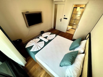 coastline boutique hotel