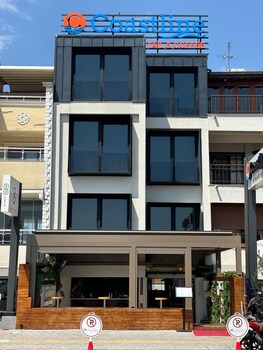 coastline boutique hotel