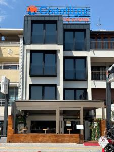 coastline boutique hotel