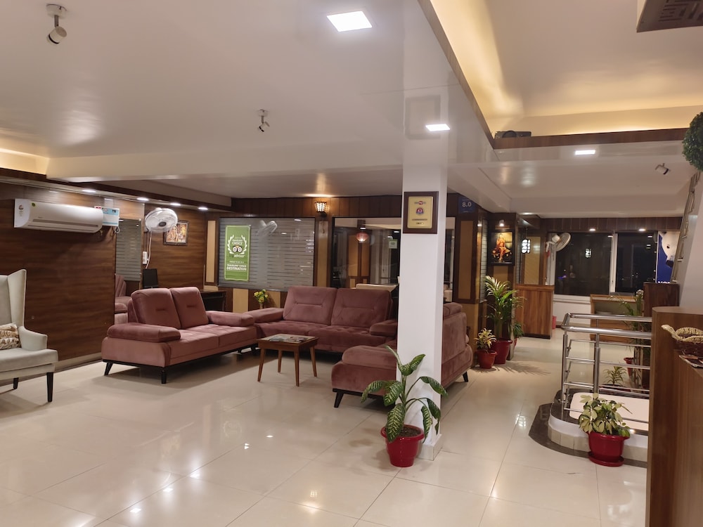 hotel ganesha inn ganga view