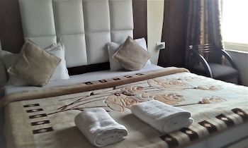 hotel ganesha inn ganga view