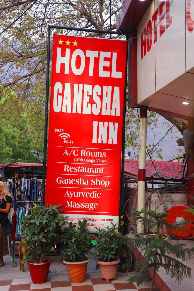 hotel ganesha inn ganga view